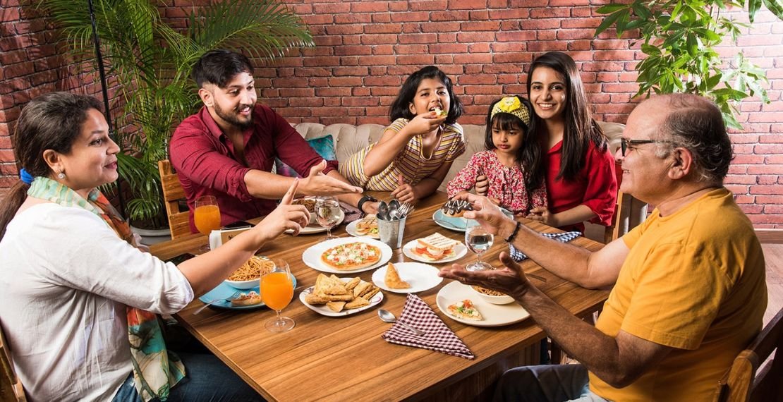 Food and Dining at Union Mall Dubai